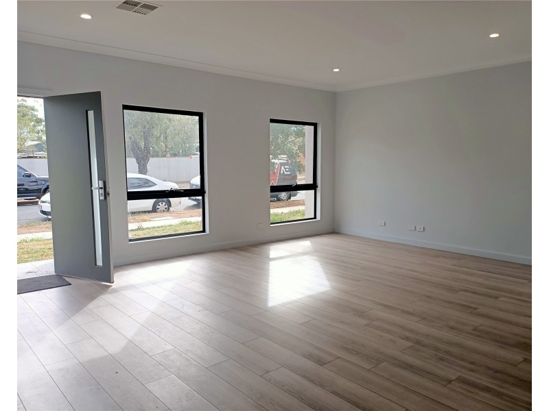 5D Reserve Road, Campbelltown SA 5074