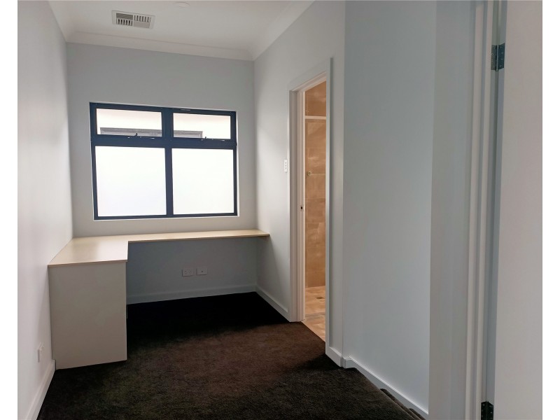 5D Reserve Road, Campbelltown SA 5074