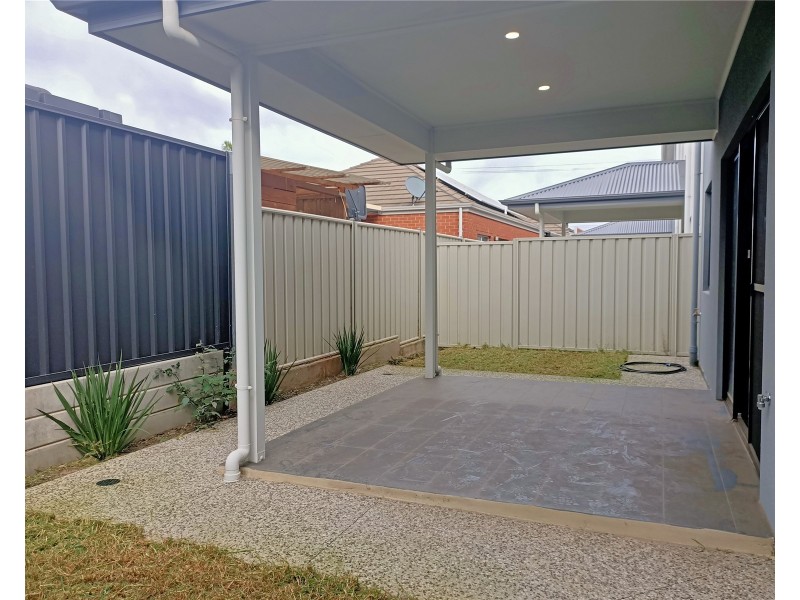 5D Reserve Road, Campbelltown SA 5074