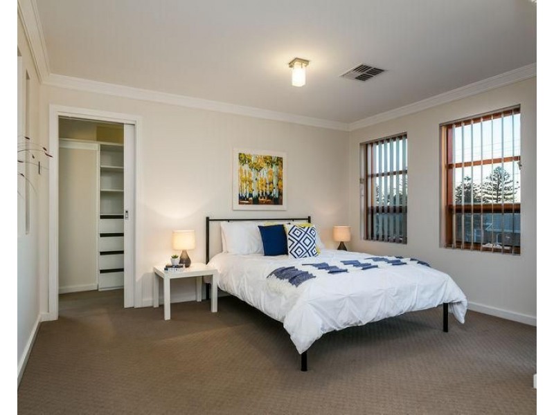 14 Seventh Avenue, Ascot Park SA 5043