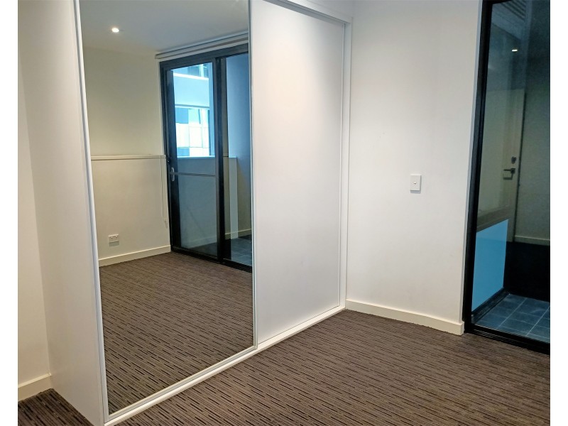 M01/102 Waymouth Street, Adelaide SA 5000