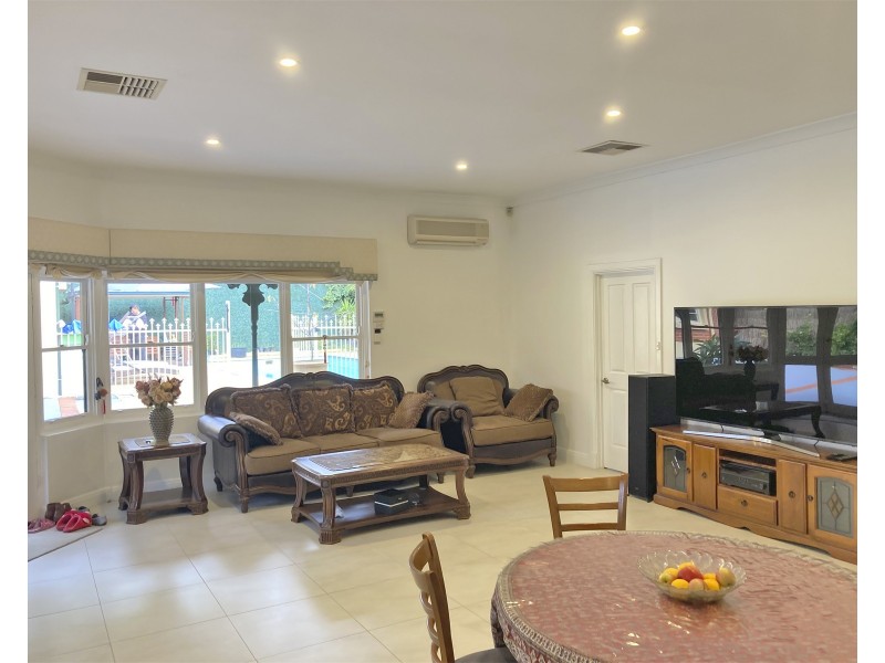 16 Rosedale Avenue, Wattle Park SA 5066