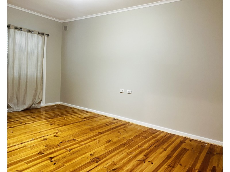 16 Crittenden Road, Smithfield Plains SA 5114