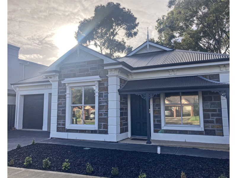 57 Robert Avenue, Clearview SA 5085