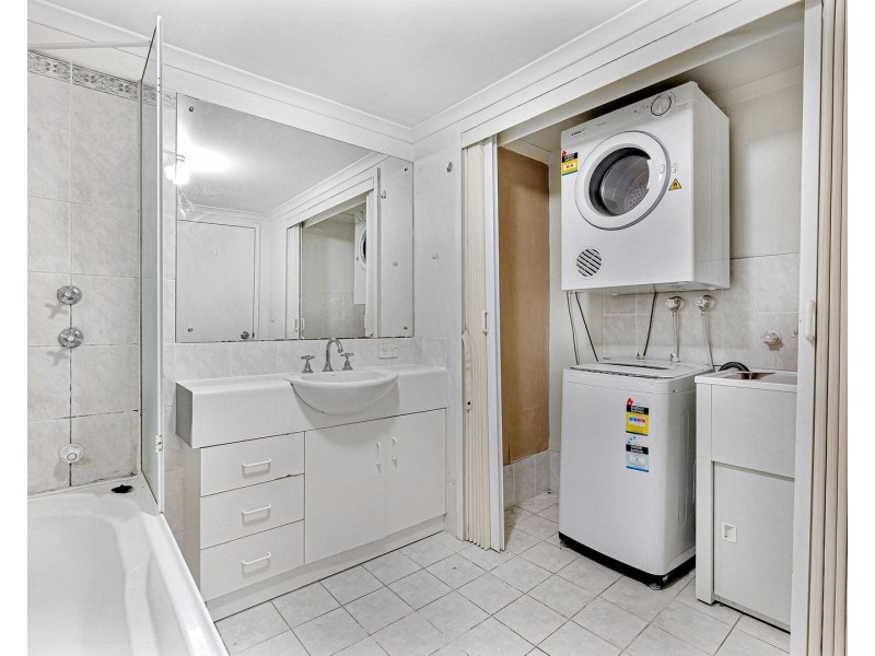 18/81 Carrington Street, Adelaide SA 5000