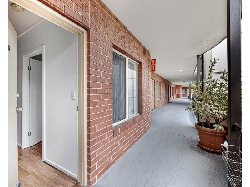 18/81 Carrington Street, Adelaide SA 5000