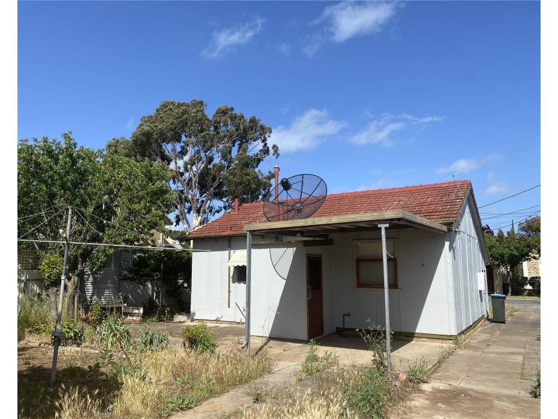 35 Wilpena Terrace, Kilkenny SA 5009