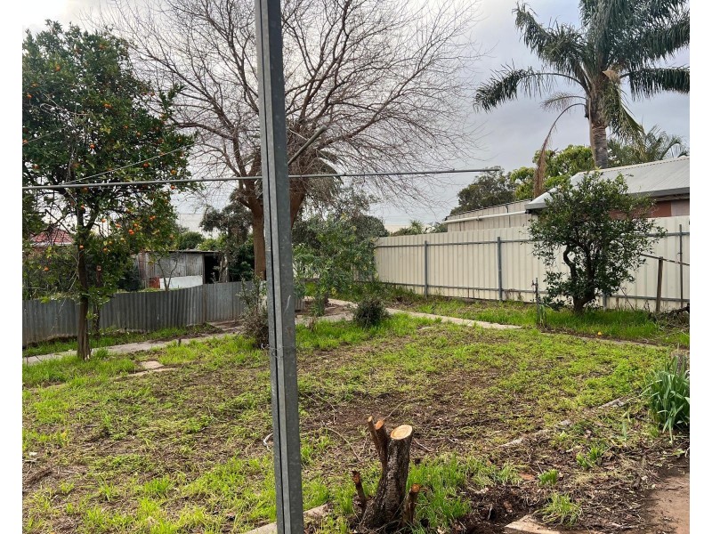 35 Wilpena Terrace, Kilkenny SA 5009