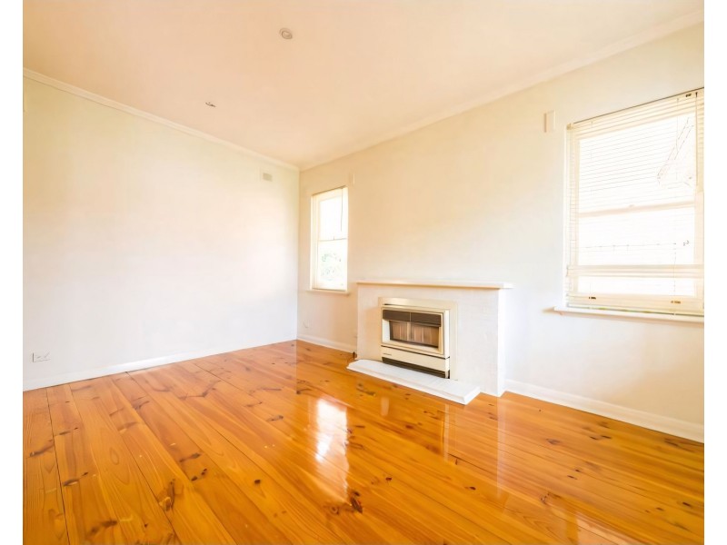 81 Pine Avenue, Glenelg North SA 5045