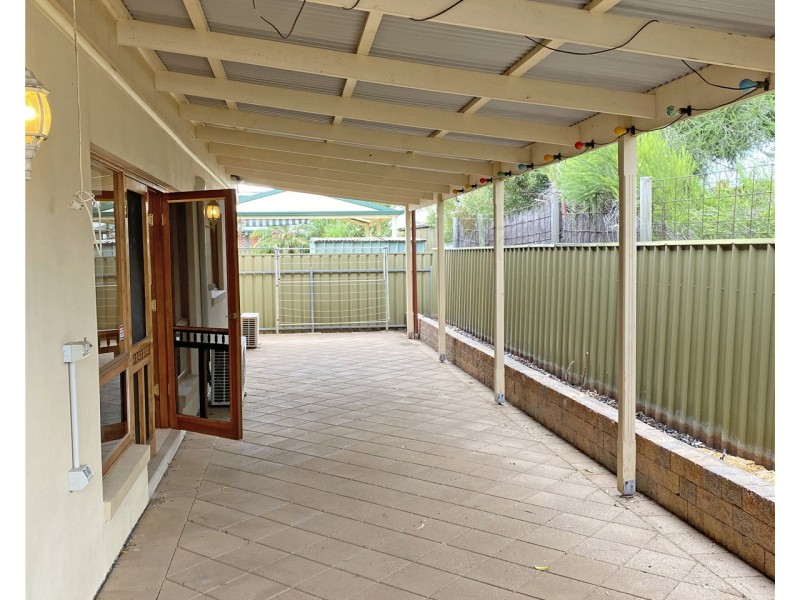 33 Hubbard Street, Beverley SA 5009