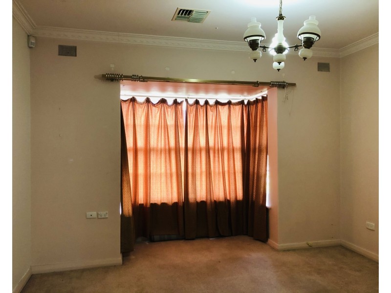 82 Shepherds Hill Road, Bellevue Heights SA 5050