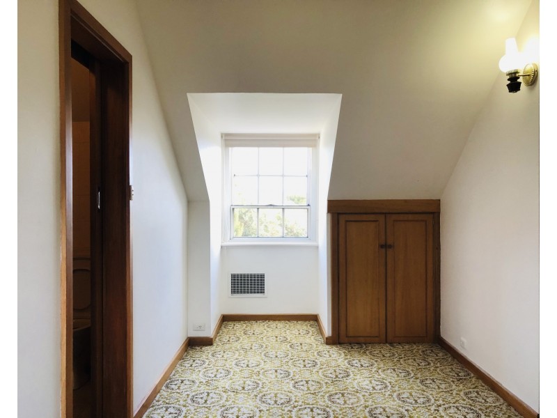 82 Shepherds Hill Road, Bellevue Heights SA 5050