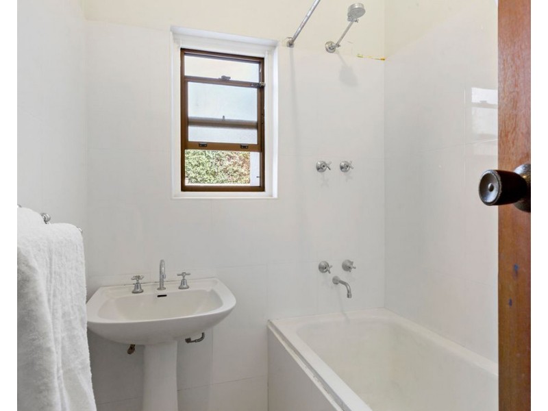 8 Kildonan Road, Warradale SA 5046