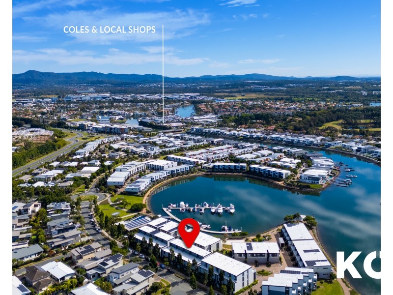 16 Outrigger Circuit, Hope Island QLD 4212