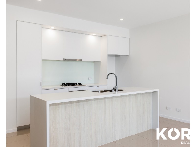 16 Outrigger Circuit, Hope Island QLD 4212