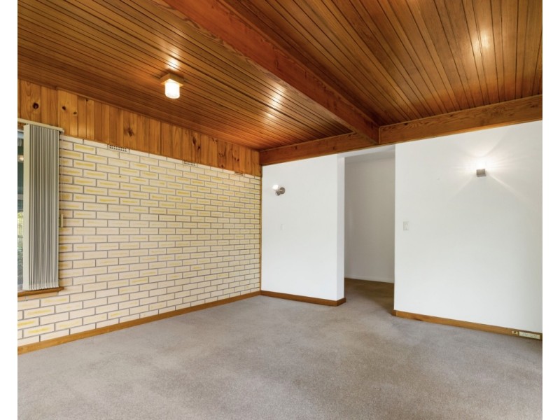 8 Cadna Avenue, Felixstow SA 5070