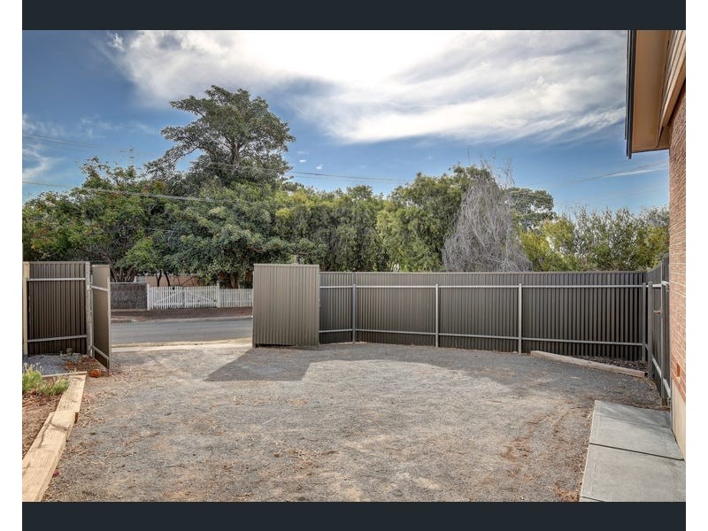 7 Renown Avenue, Seacliff Park SA 5049