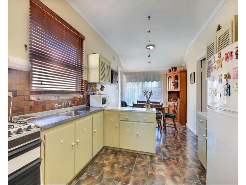 62 Bradley Grove, Mitchell Park SA 5043