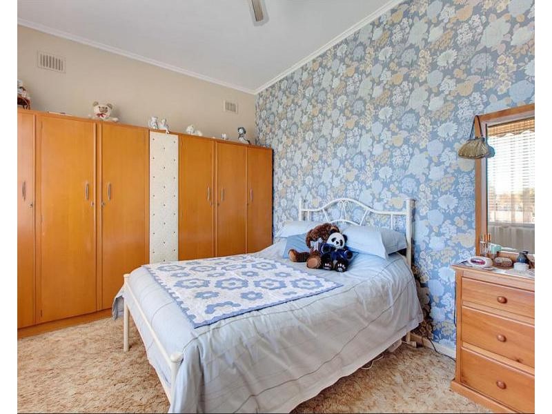 62 Bradley Grove, Mitchell Park SA 5043