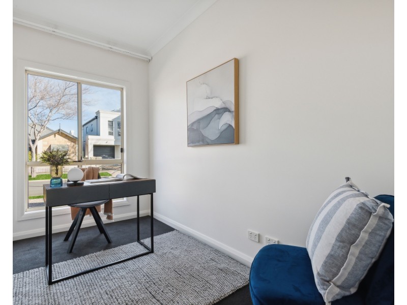 180 Sanctuary Drive, Mawson Lakes SA 5095