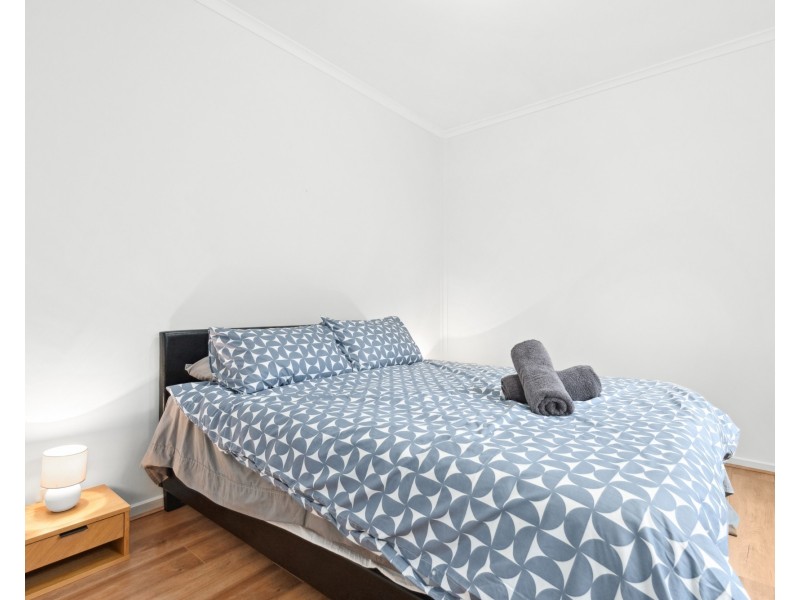 8 Heaslip Close, Adelaide SA 5000