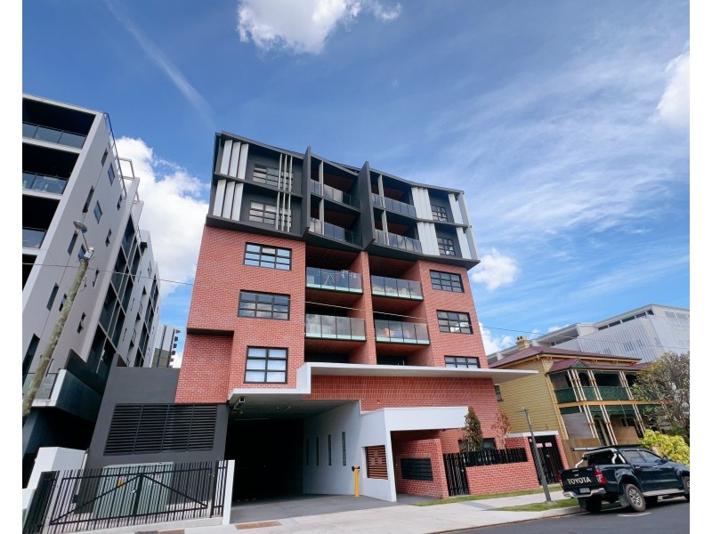 202/25 Bank Street, West End QLD 4101