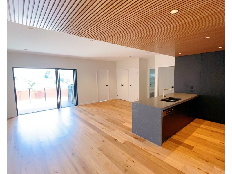 202/25 Bank Street, West End QLD 4101