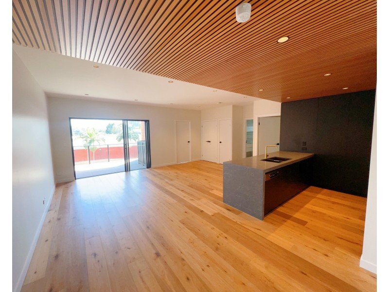 202/25 Bank Street, West End QLD 4101