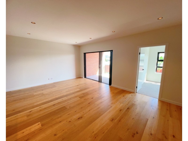 202/25 Bank Street, West End QLD 4101