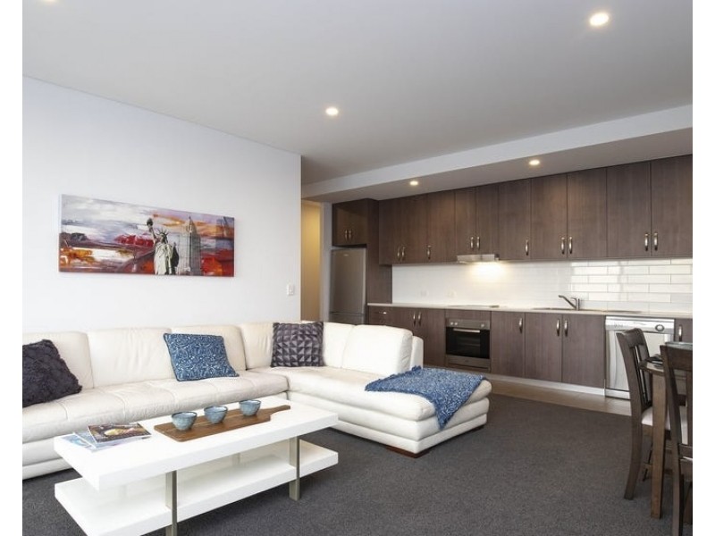 32w/18 Main Street, Mawson Lakes SA 5095