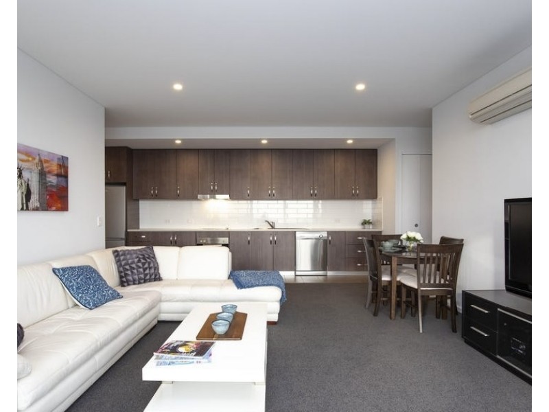 32w/18 Main Street, Mawson Lakes SA 5095