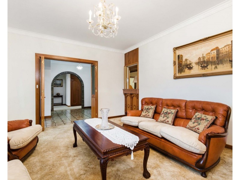 8 Sunbeam Road, Glynde SA 5070