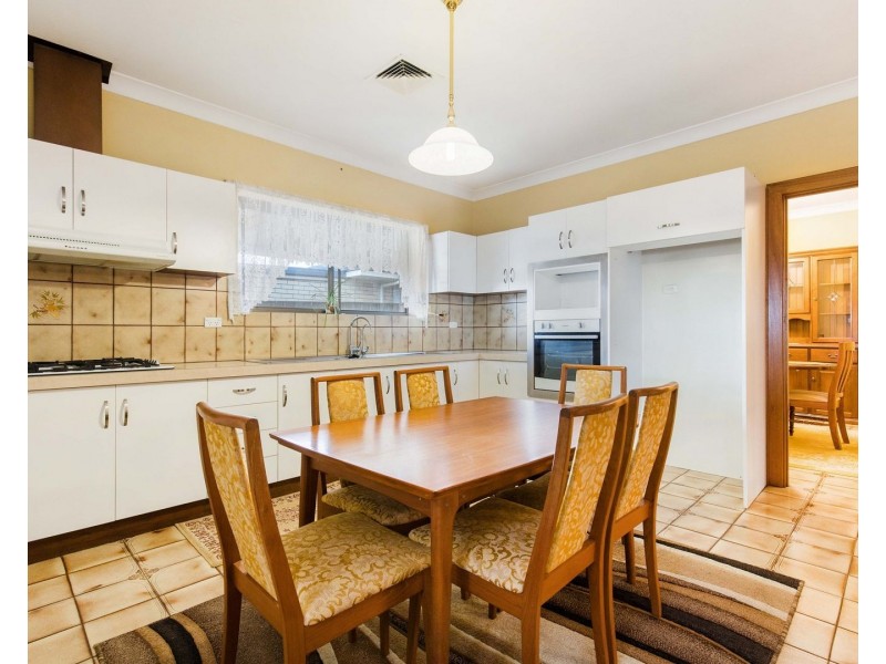 8 Sunbeam Road, Glynde SA 5070