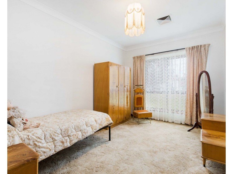 8 Sunbeam Road, Glynde SA 5070