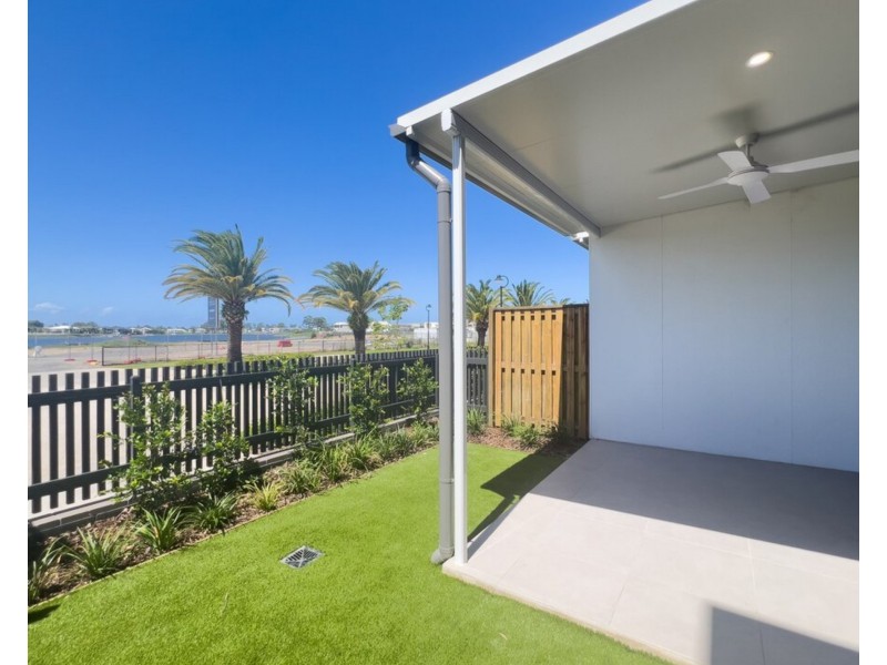 46/1 Lake Serenity Blvd, Helensvale QLD 4212