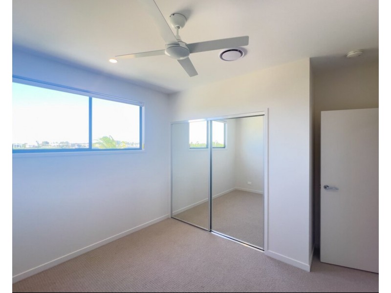 46/1 Lake Serenity Blvd, Helensvale QLD 4212