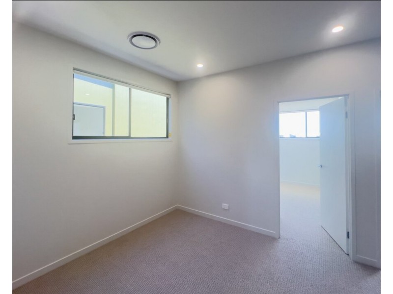 46/1 Lake Serenity Blvd, Helensvale QLD 4212