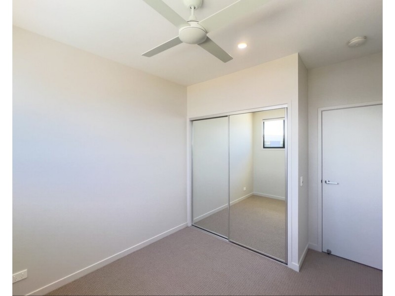 46/1 Lake Serenity Blvd, Helensvale QLD 4212