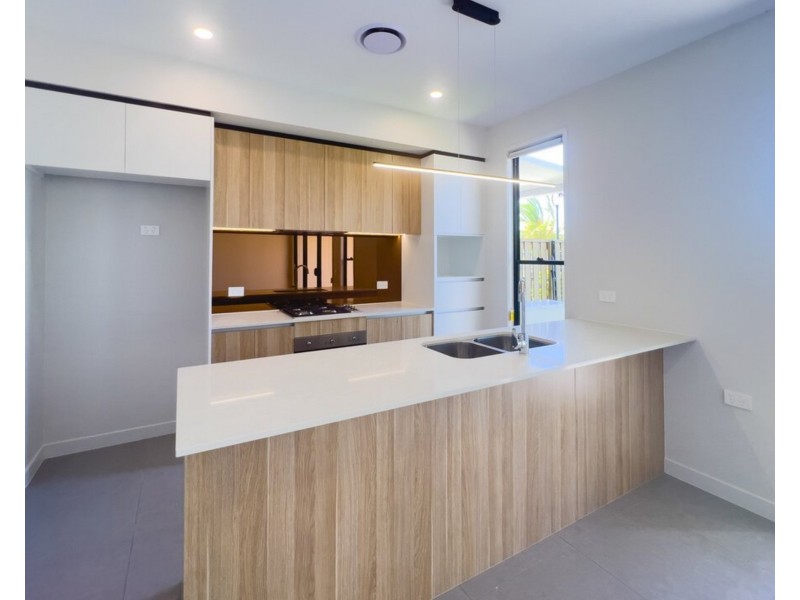 46/1 Lake Serenity Blvd, Helensvale QLD 4212