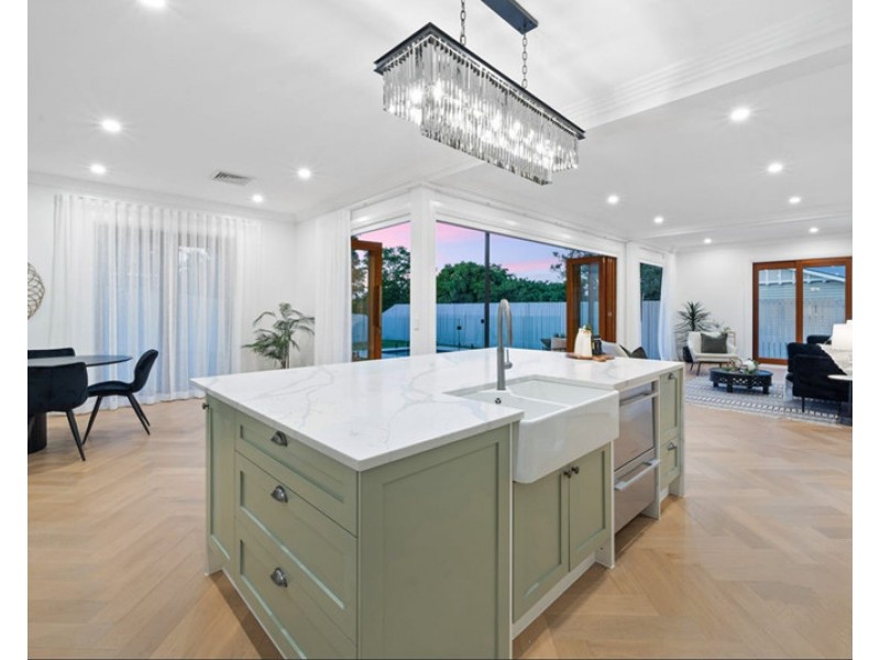 27 Kadanga Street, Ashgrove QLD 4060