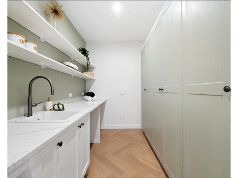 27 Kadanga Street, Ashgrove QLD 4060