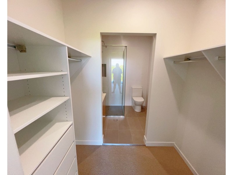 17/1 Lake Serenity Boulevard, Helensvale QLD 4212