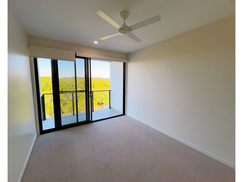 17/1 Lake Serenity Boulevard, Helensvale QLD 4212