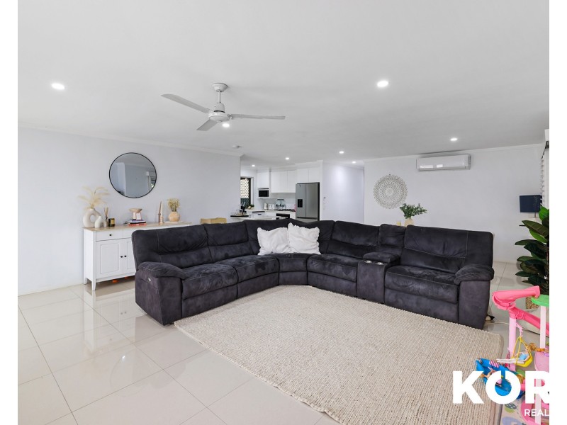 3 Manor Close, Robina QLD 4226