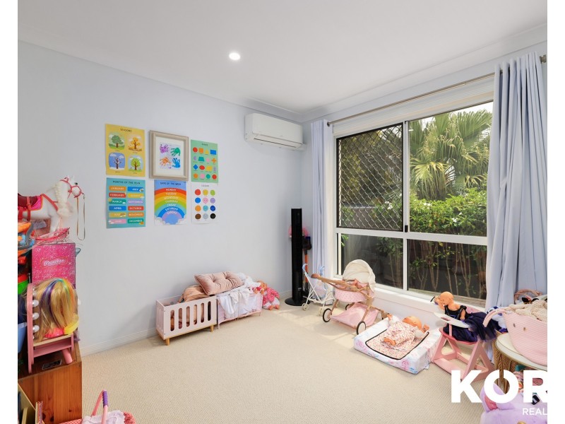 3 Manor Close, Robina QLD 4226