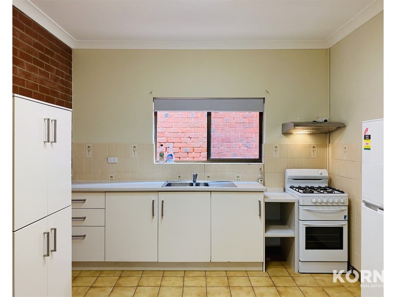 33 Hobsons Place, Adelaide SA 5000