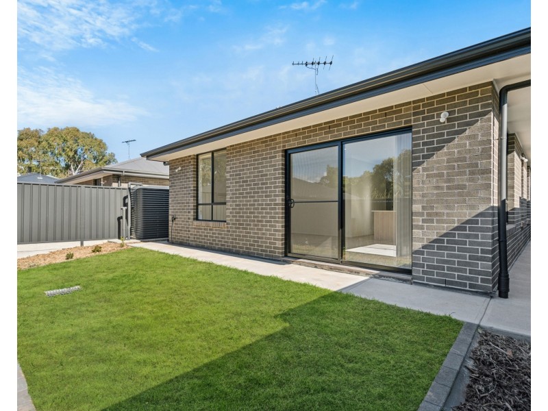 16 Ancell Court, Valley View SA 5093