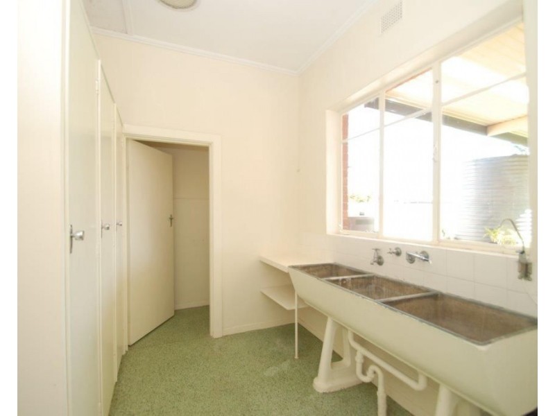 12 Kintore Avenue, Kilburn SA 5084
