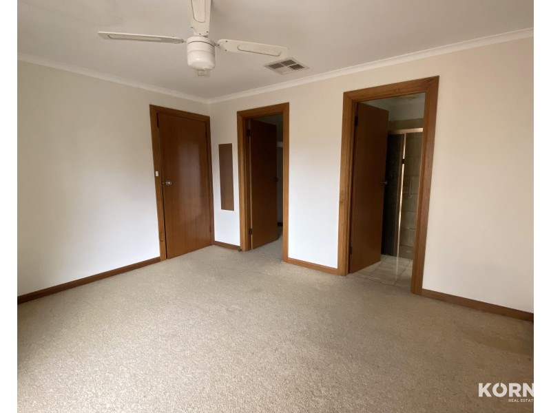 1 Sarepta Court, Flagstaff Hill SA 5159
