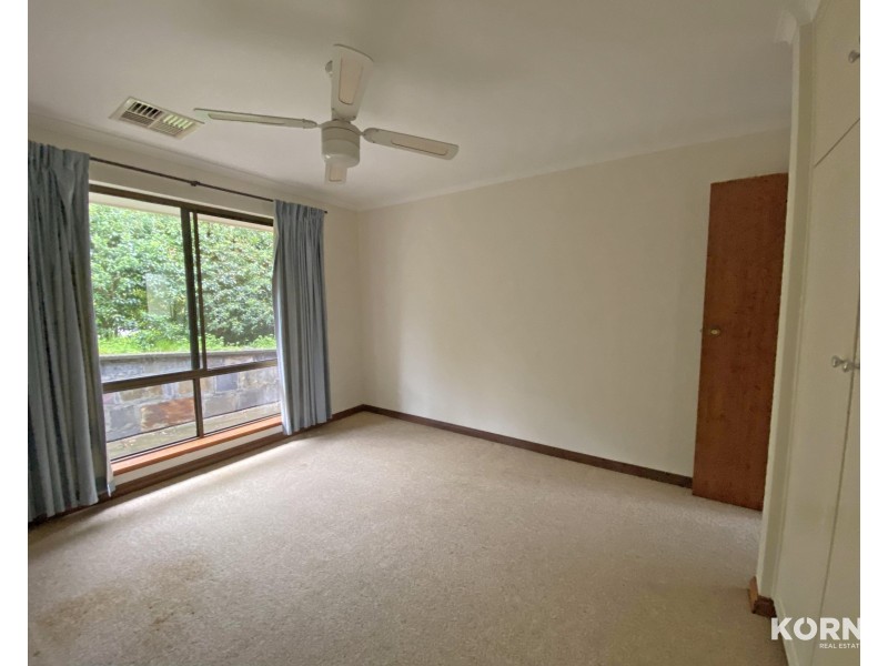 1 Sarepta Court, Flagstaff Hill SA 5159